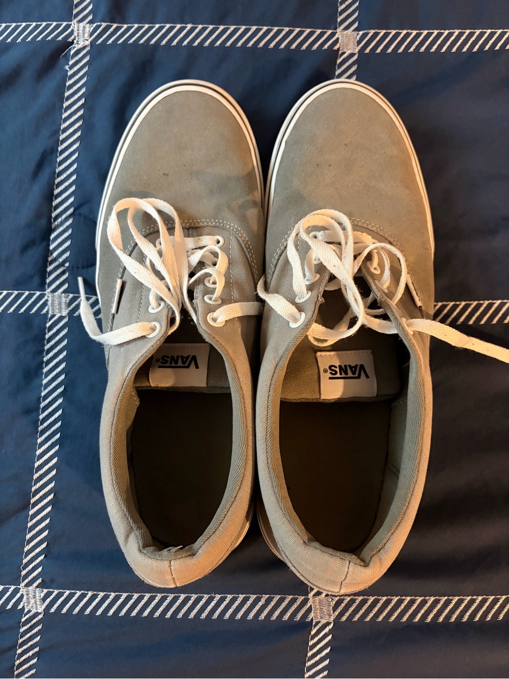 Vans Men’s Light Gray Canvas Low-Top Sneakers Size 12